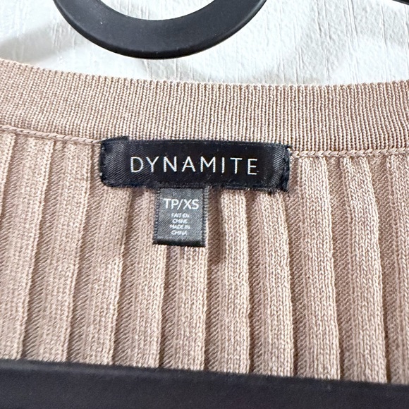 Dynamite Women's Taupe Ribbed Button-Up Cardigan - Picture 4 of 4